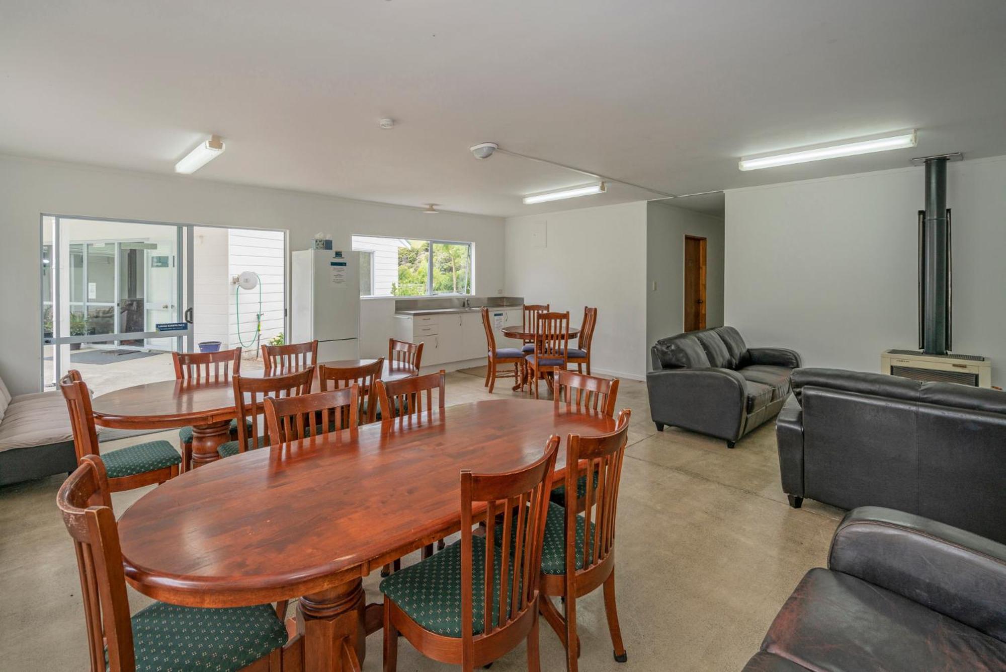 Coromandel Shelly Beach Top 10 Holiday Park Buitenkant foto