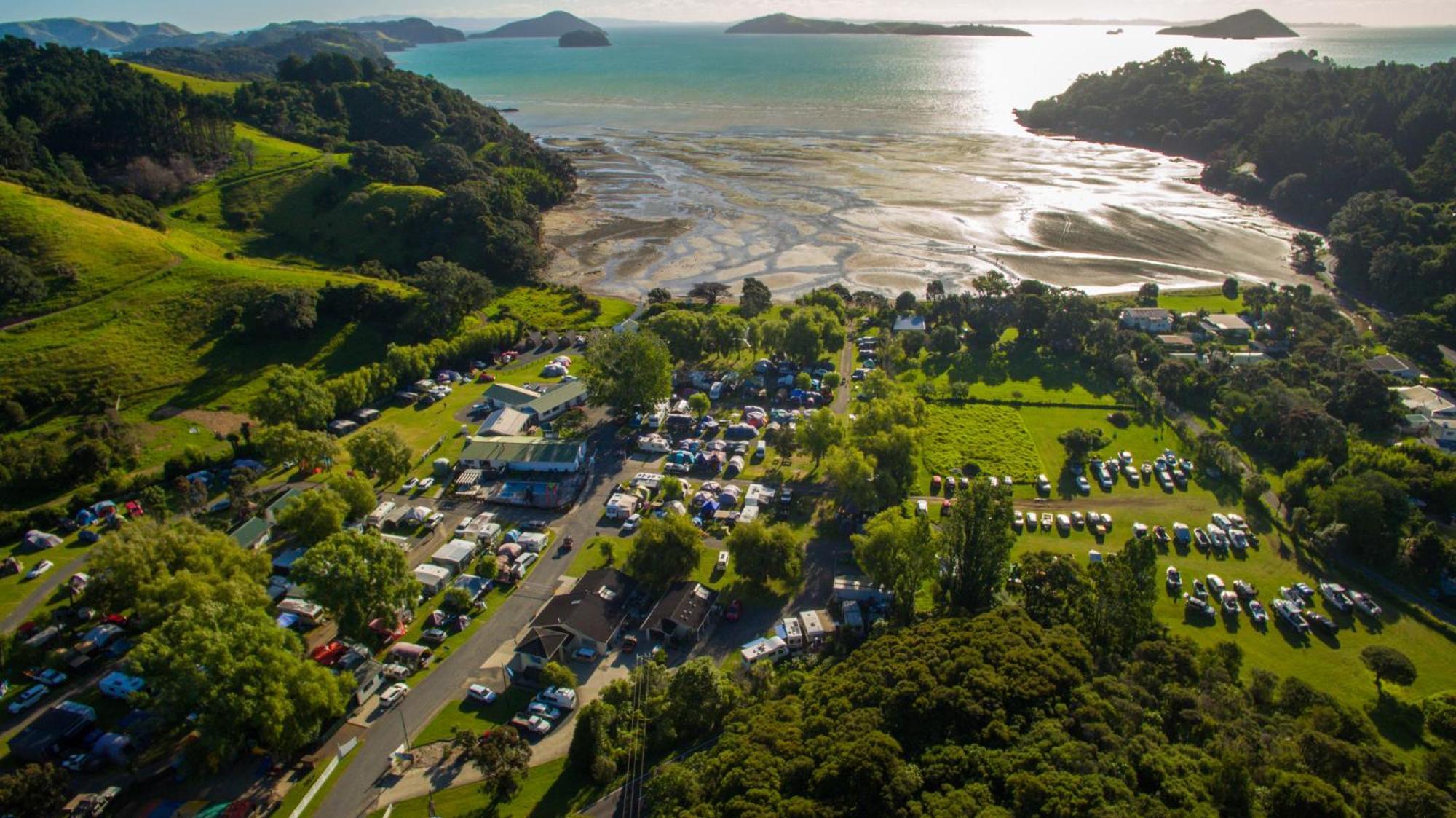 Coromandel Shelly Beach Top 10 Holiday Park Buitenkant foto